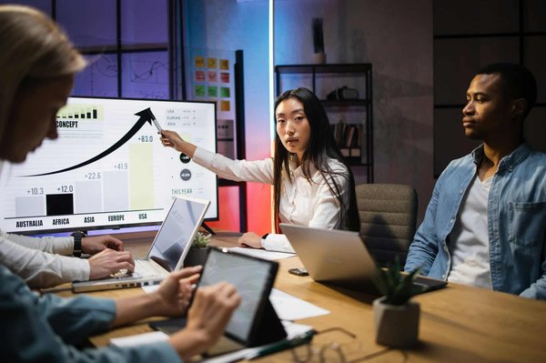 Quel est le meilleur logiciel pour analyser la performance réseau d'une petite entreprise?